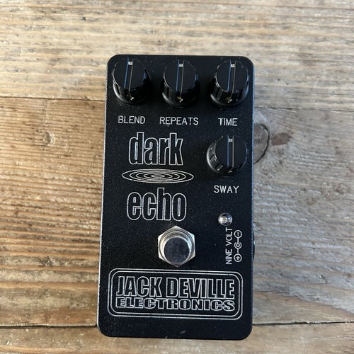 Jack deville dark echo - deville, pedal