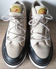 NEW Womens?CONVERSE MOUNTAIN CLUB?Beige Suede platform trainers boots size 7