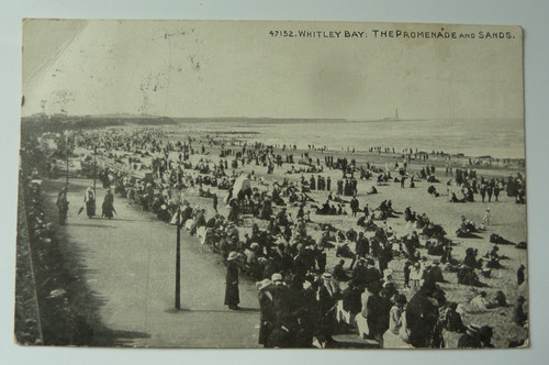 Whitley bay vintage - bay., postcard