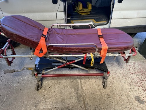 Ferno falcon six ambulance - falcon,