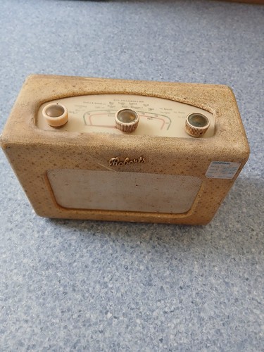 Roberts radio - rt,