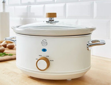 Swan Nordic White Slow Cooker