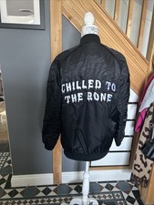 Zoe Karssen "Chilled to the