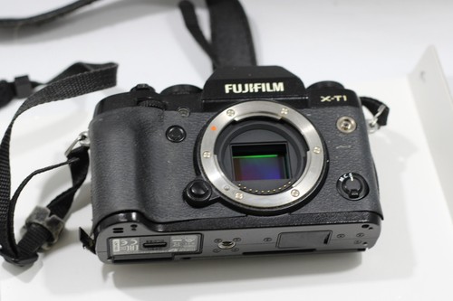 Boxed fujifilm mirrorless - boxed,