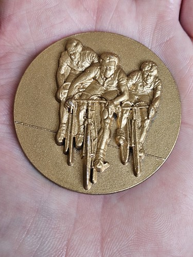 Vintage gold cycling medal - cycling,