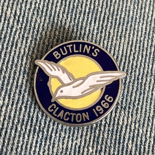 Butlins clacton 1966 enamel - butlins,