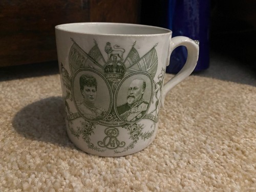 Royal commemorative mug - uk,