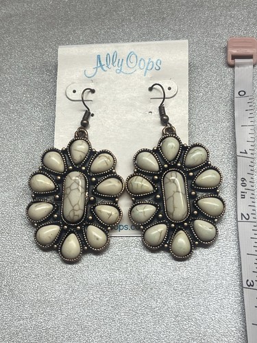 White turquoise copper - turquoise,