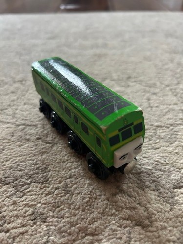 Thomas wooden railway - wooden,