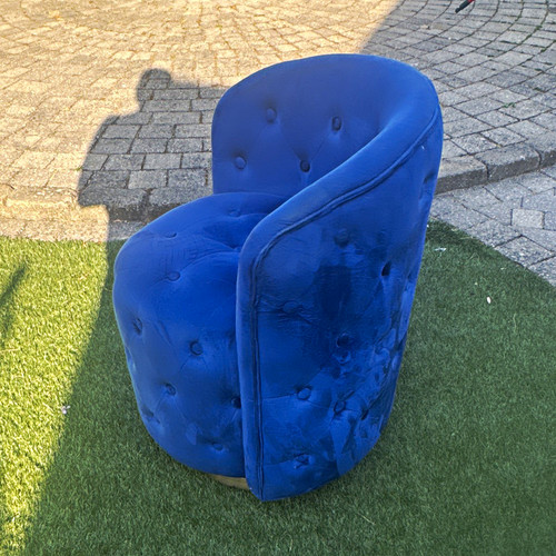 Blue velvet upholstered - blue,