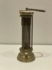 E. Thomas & Williams (ETW)