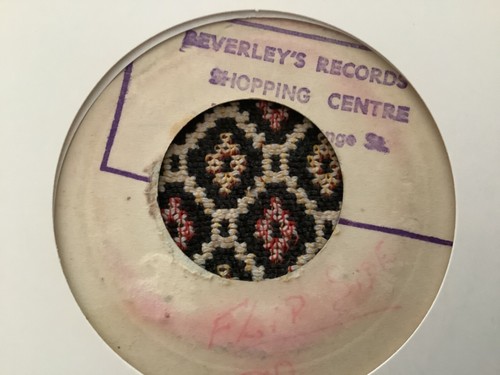 Gaylads people crying 7 - ,, 7”