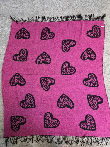 Victoria secret love - love,