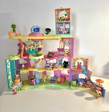 Littlest Pet Shop House With Loads Of Pets And Accessories