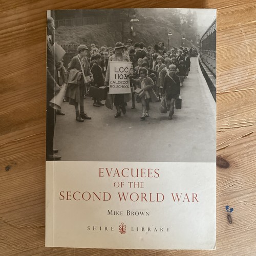 Evacuees the second world - evacuees,