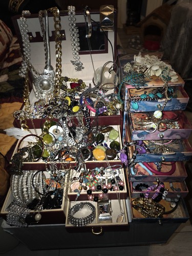 Massive job lot costume - massive,