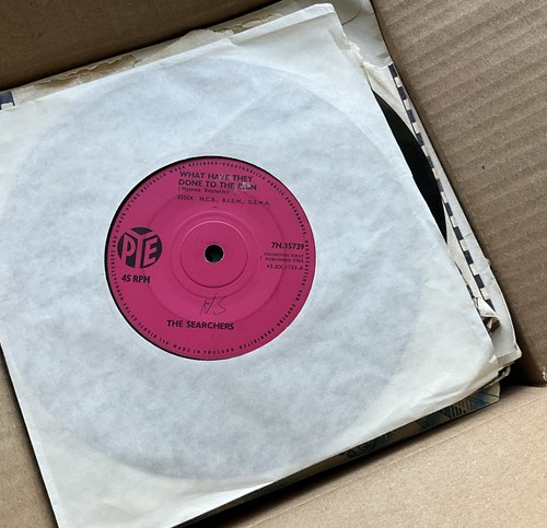 Joblot 1960s singles - joblot,
