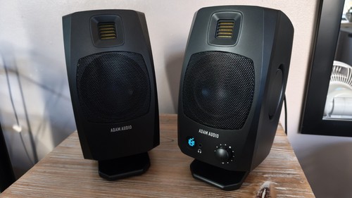 Adam audio d3v active desktop - adam,