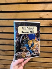 Vintage 1995 Terry Pratchett A