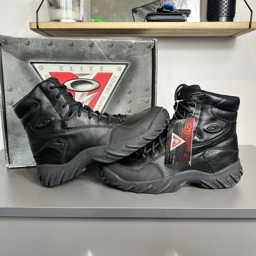 Oakley rare 2000 assault - oakley, s.i.