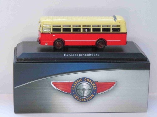 Atlas editions classic coach - classic,