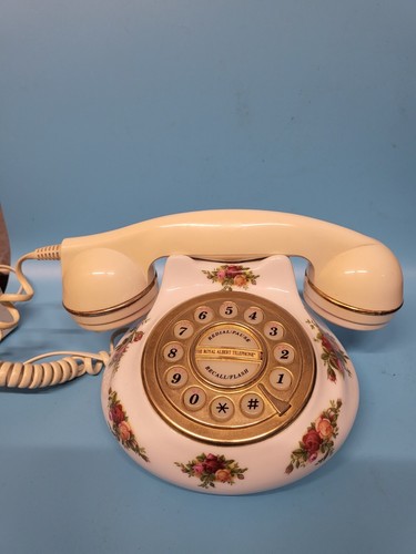 Vintage 1962 royal - vintage,