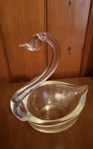Vintage art glass swan - glass,