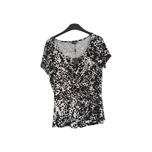 Ladies black cream top - m&co,