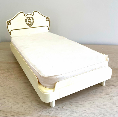 Vintage pedigree sindy bed - bed, &
