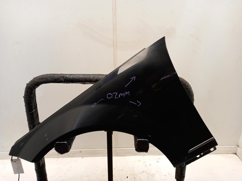 Mercedes class left - left, front