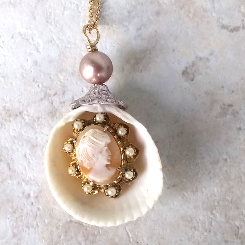 Seashell pendant embellished
