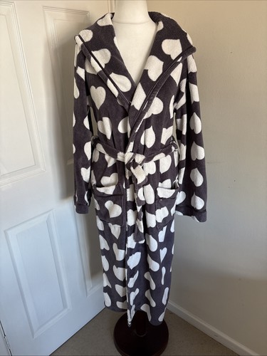 Next grey white - heart, print