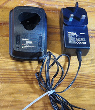 Wickes 200369 power tool battery charger 14V (working)