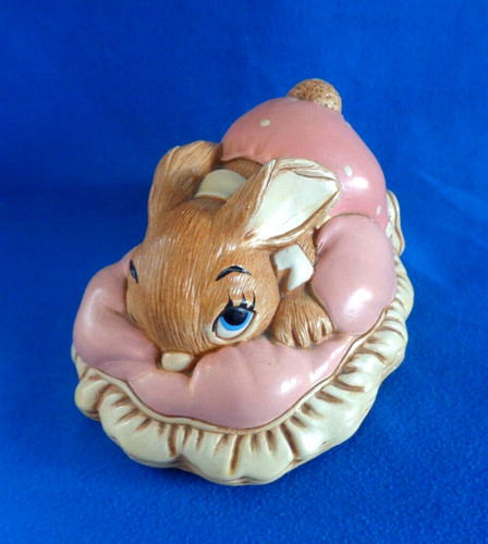 Vintage pendelfin rabbit - vintage,