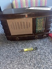 Philips 206A Bakelite Radio