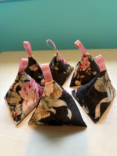 Sewing pattern weights - ,