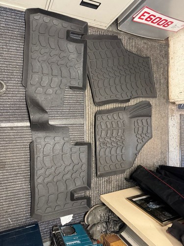 Range rover freelander car - range,