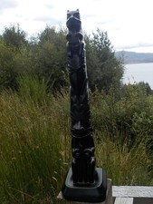 Vintage Black Resin Boma Totem Pole 29 cm in height. A/C13