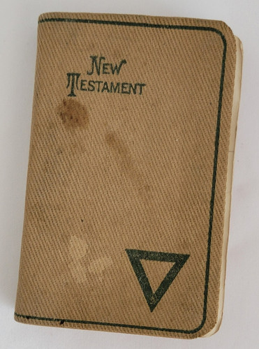 1917 military pocket - 1917, bible