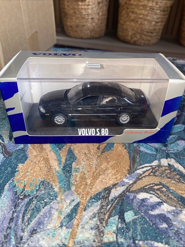 Boxed dealer model - dealer,
