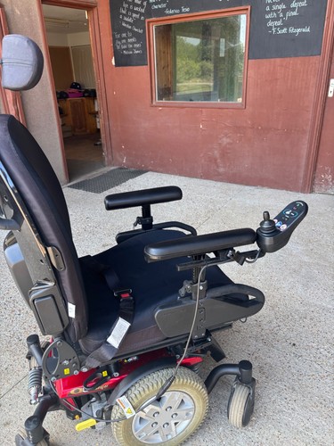 Quantum edge power chair - 6,