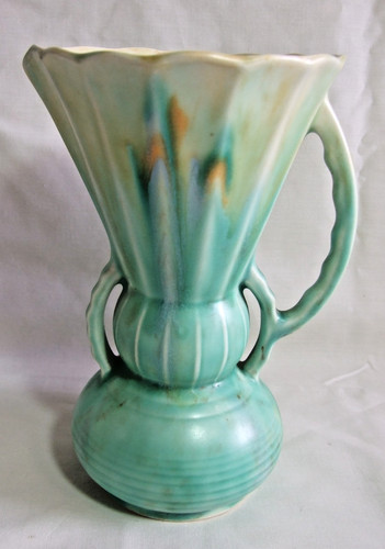 Beswick ware drip glaze green - ware,