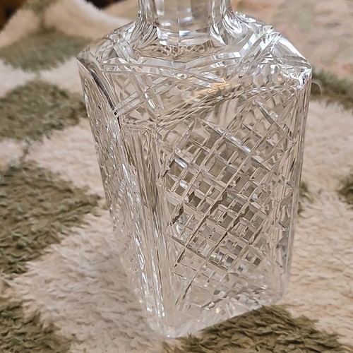 Clear cut glass - cut,
