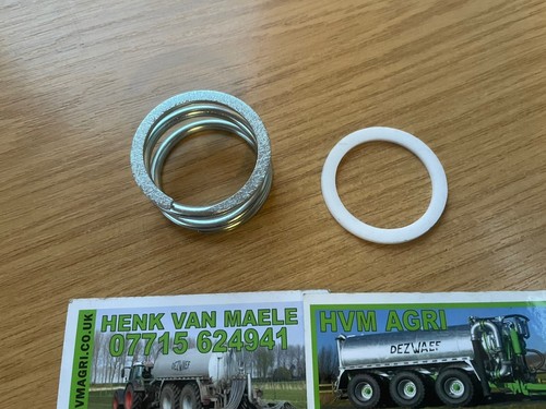 Spring and plastic washer - plastic, for