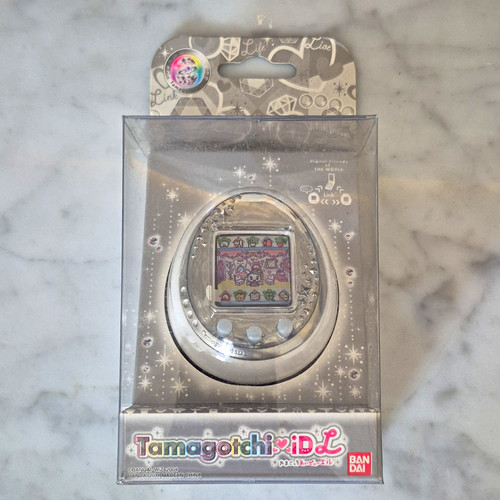 Sealed tamagotchi l very - tamagotchi,