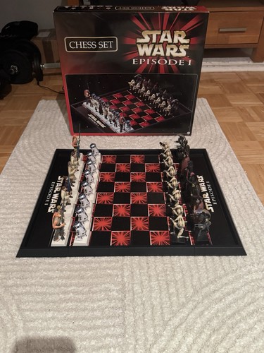 Starwars chess set - chess,