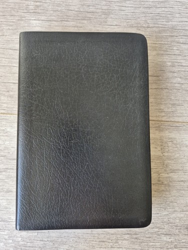 Holy bible new international - bible,