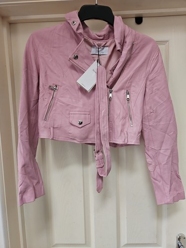 Bnwt bershka pink - bnwt,
