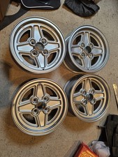 Ford Pirelli 14" RS 4 Spoke