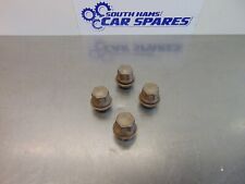 Ford Focus Wheel Nuts MK1 98-05 19mm Alloy Bolts Set of 4x Chrome Cap Type